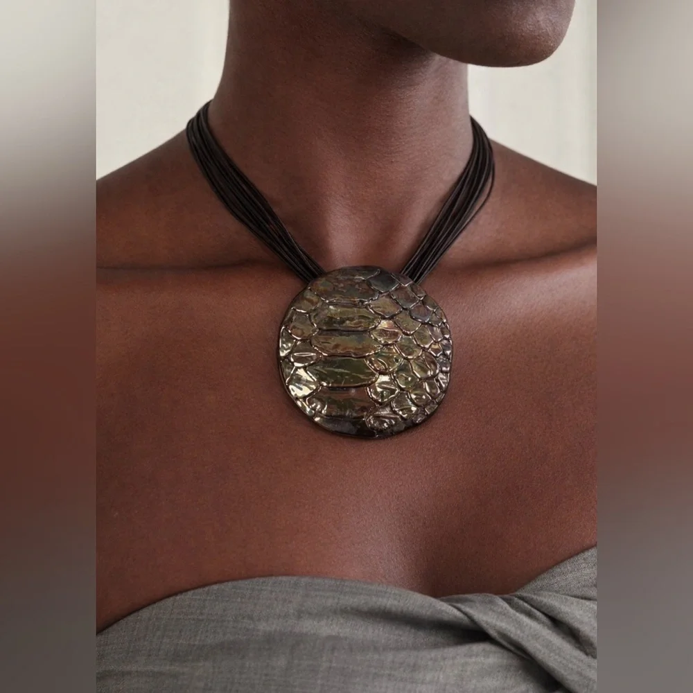 E&L Israel 925 Sterling Silver Electroform Snake Skin Disc Leather Cord Necklace
